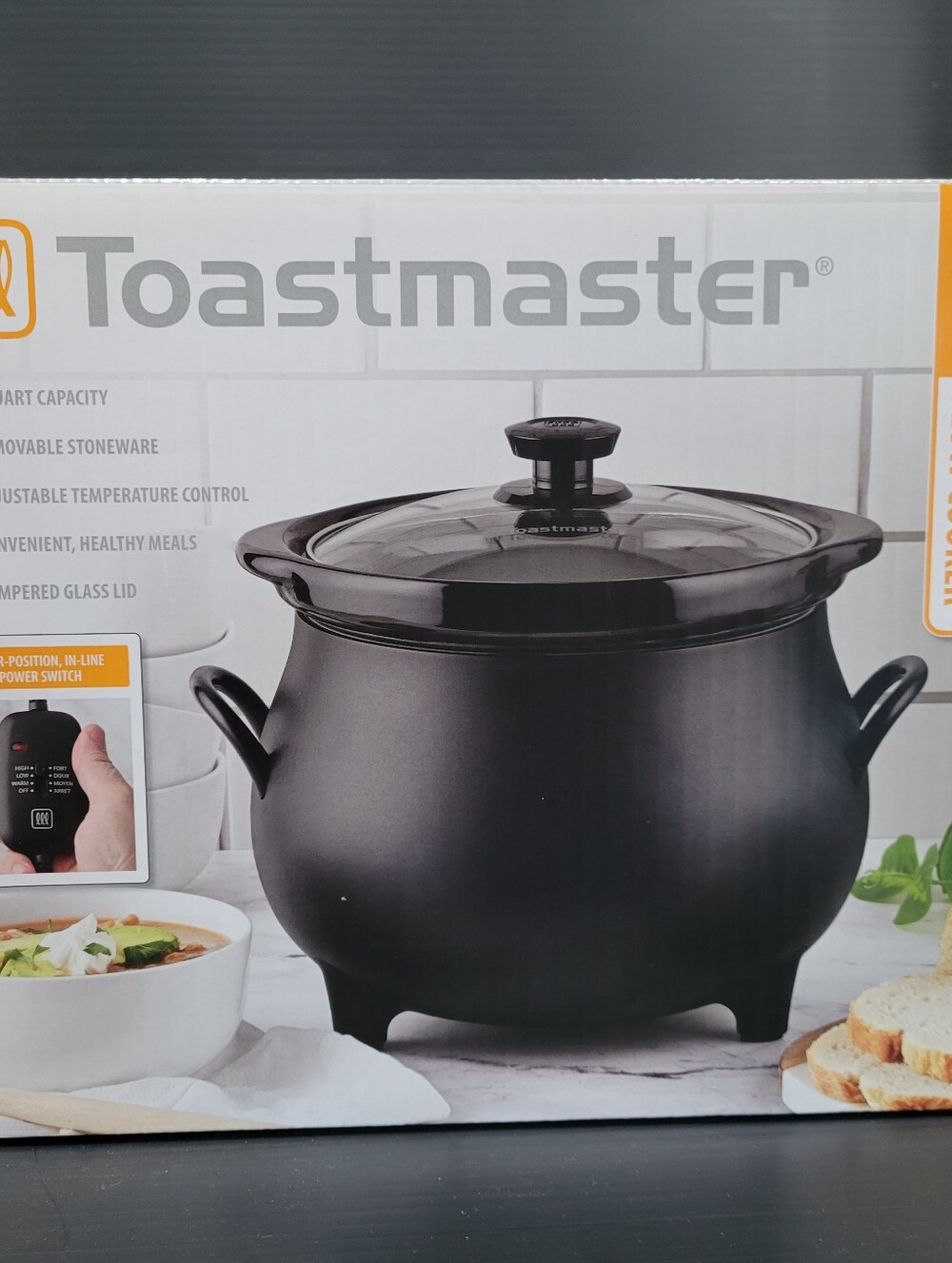 Toastmaster Black Cauldron Slowcooker with Glass Lid (NIB)